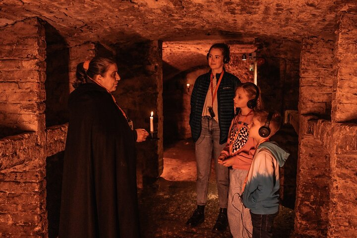 Kids Multi-Sensory Underground Vaults Tour in Edinburgh - Photo 1 of 7